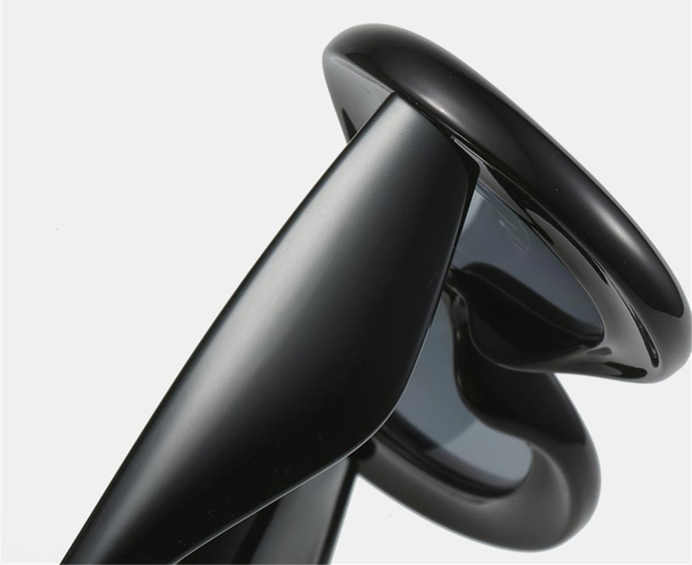 Esha Sunglasses | With futuristic fashion design | Bowlift