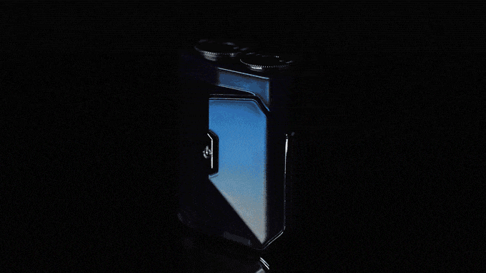 BowLift | LuxRazor Elite Travel Razor | Compact magnetic design for effortless shaving on the go