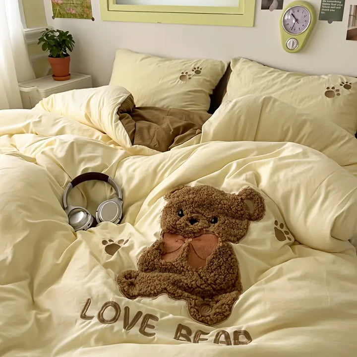 Teddy Bear Bedding Set – Ultra Soft and Cuddly | With duvet cover, bed sheet, and 2 pillowcases | Bowlift
