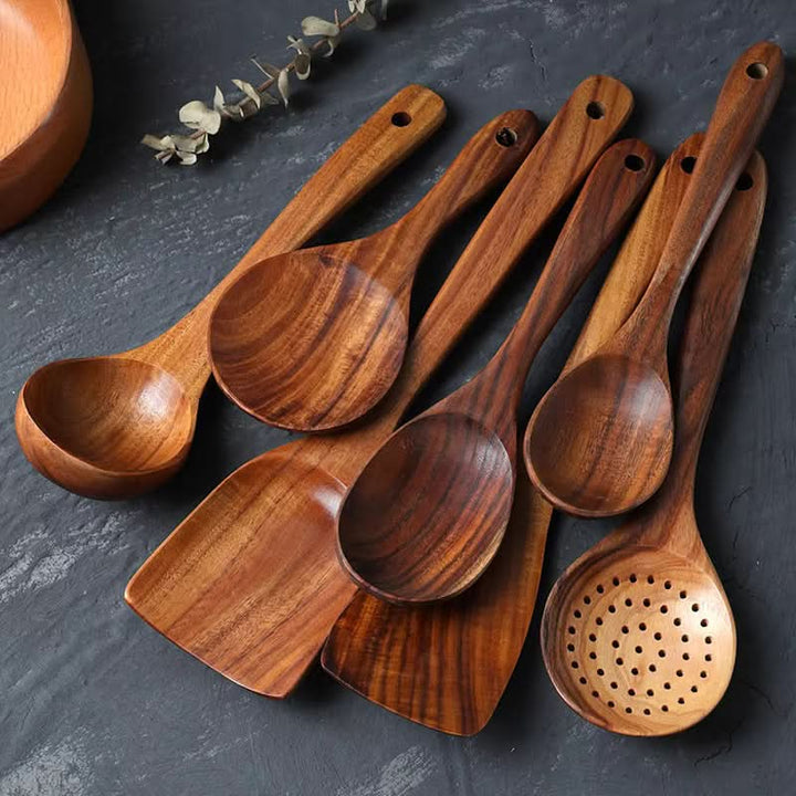 BowLift | TeakWare - 7-piece sustainable kitchen utensil set