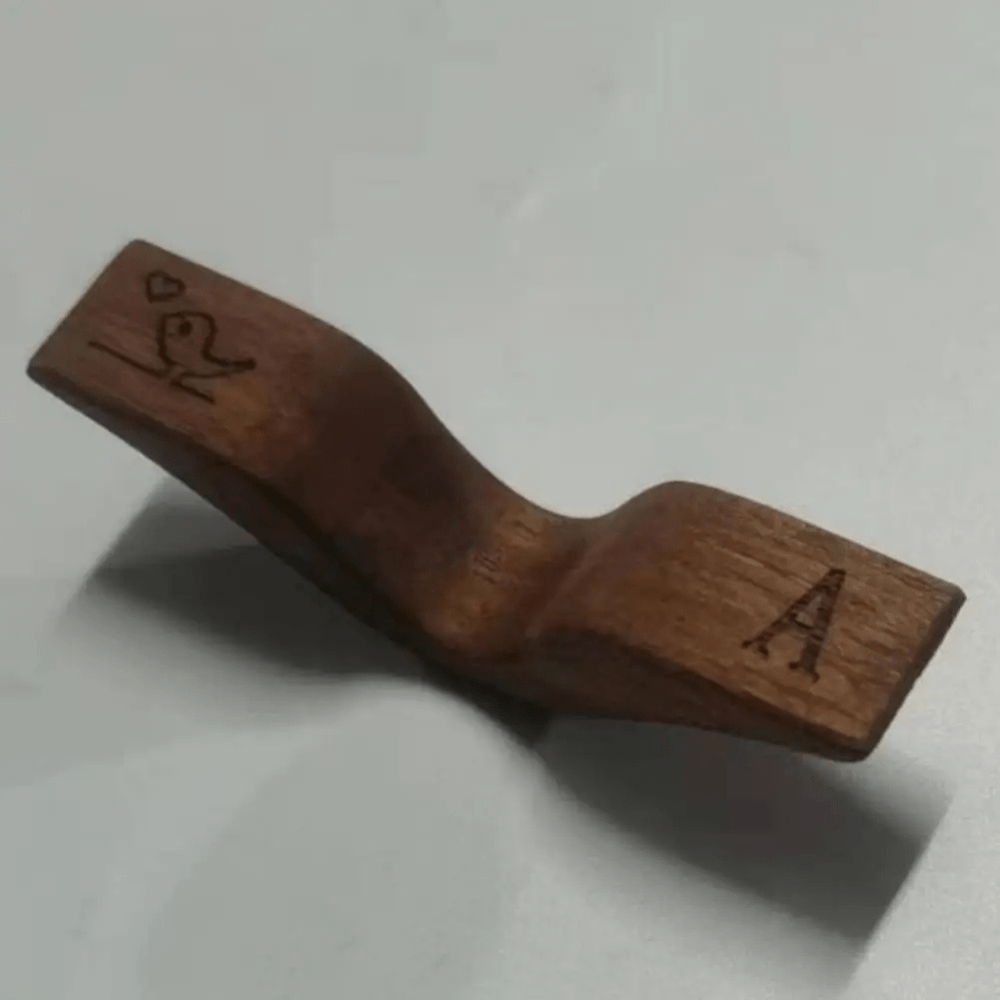 BowLift | Solid Wood Reading Ring