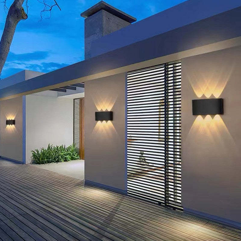 BowLift | Modern Waterproof LED Outdoor Wall Light Made of Aluminum