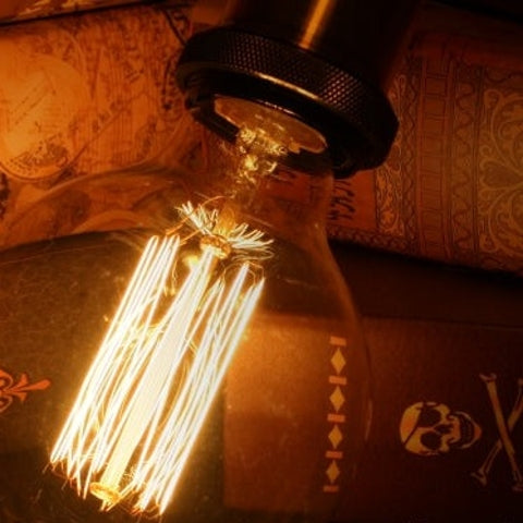 BowLift | Vintage Light Bulbs