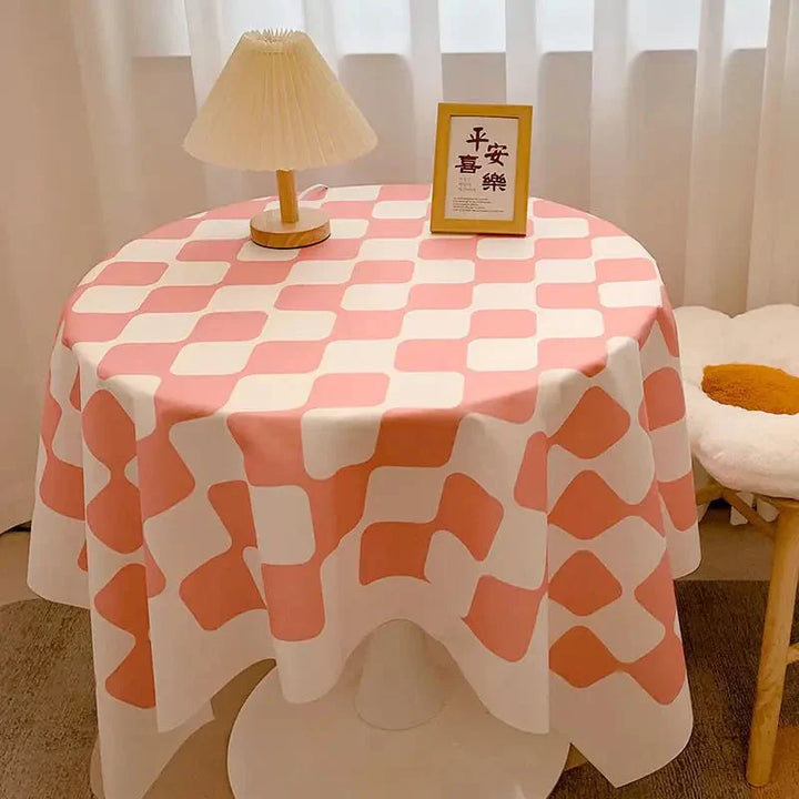 BowLift | Checked Design Round Cotton Tablecloth