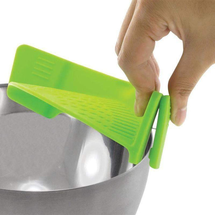 BowLift | Kitchen Pan Strainer Clip-on Silicone Pasta