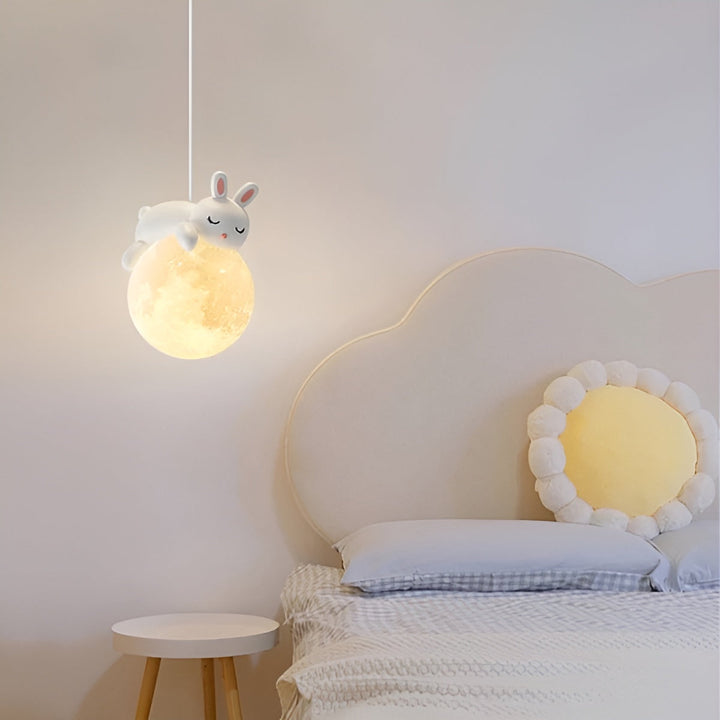 BowLift | Children's Ceiling Lamp Mondolino | LED Hanging Lamp with Moon & Animals | Dimmable & Energy Efficient | For 3–5 m² Rooms