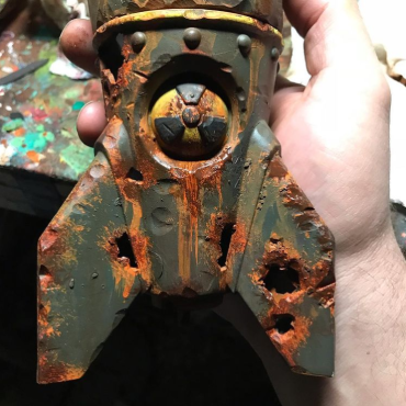 BowLift | The Skull Bomb - Small Nuclear Warhead Decor
