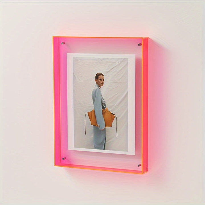 AcrylicFrame – Minimalist Photo Frame for Artwork Bowlift