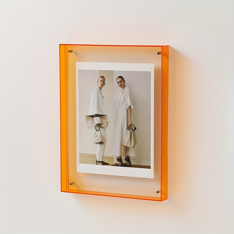 AcrylicFrame – Minimalist Photo Frame for Artwork Bowlift