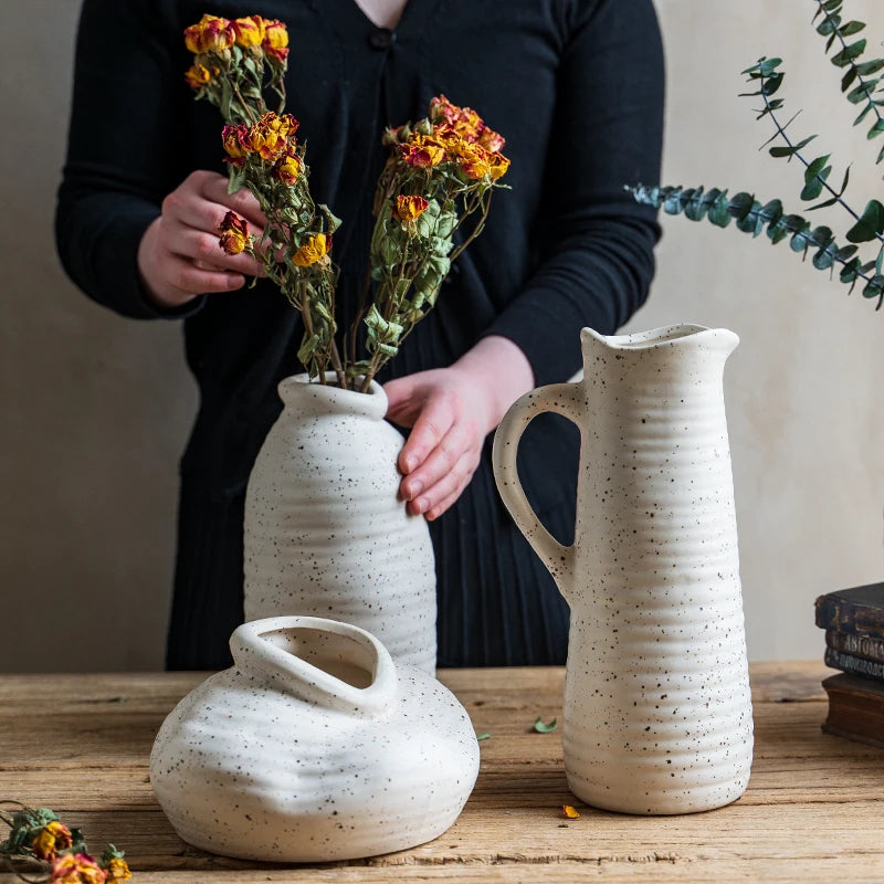 BowLift | Arcadia Vase – Handcrafted ceramic vase in Nordic design