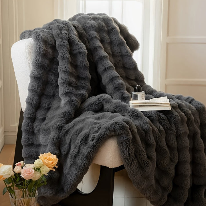 BowLift | Premium Fleece Blanket with Elegant Design