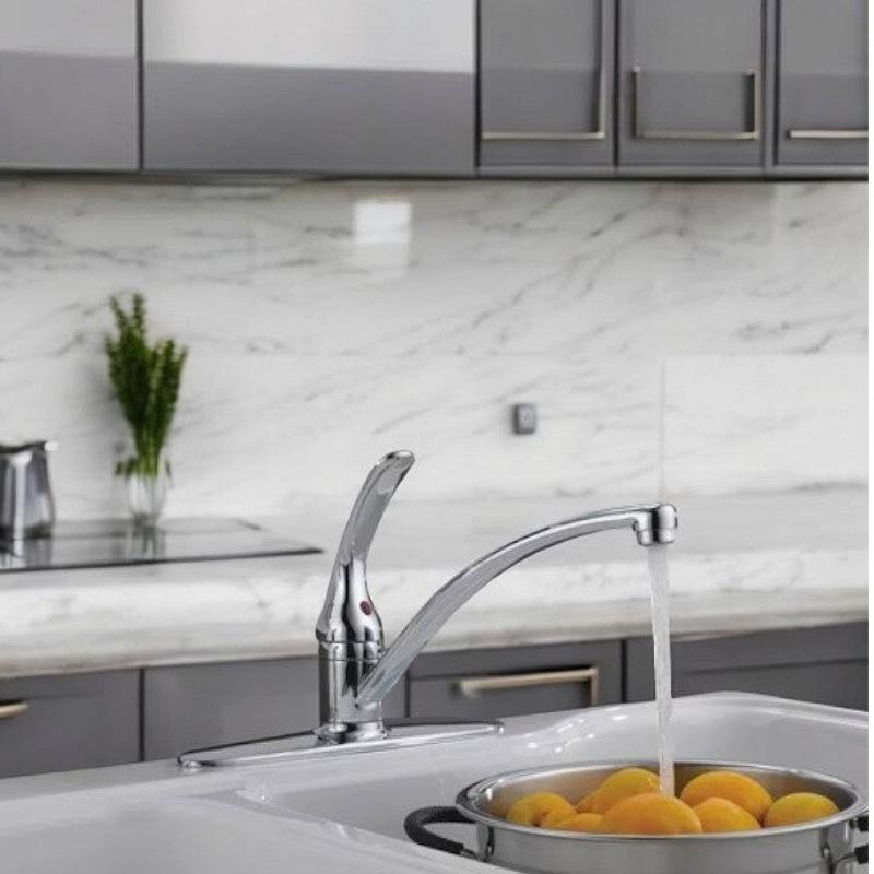 BowLift | Single-Handle Kitchen Faucet with 360-Degree Swivel