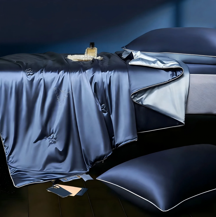 Light silk blanket with cooling effect, 100% silk