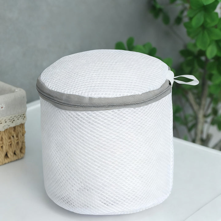 Bra washing bag made of polyester, fine mesh