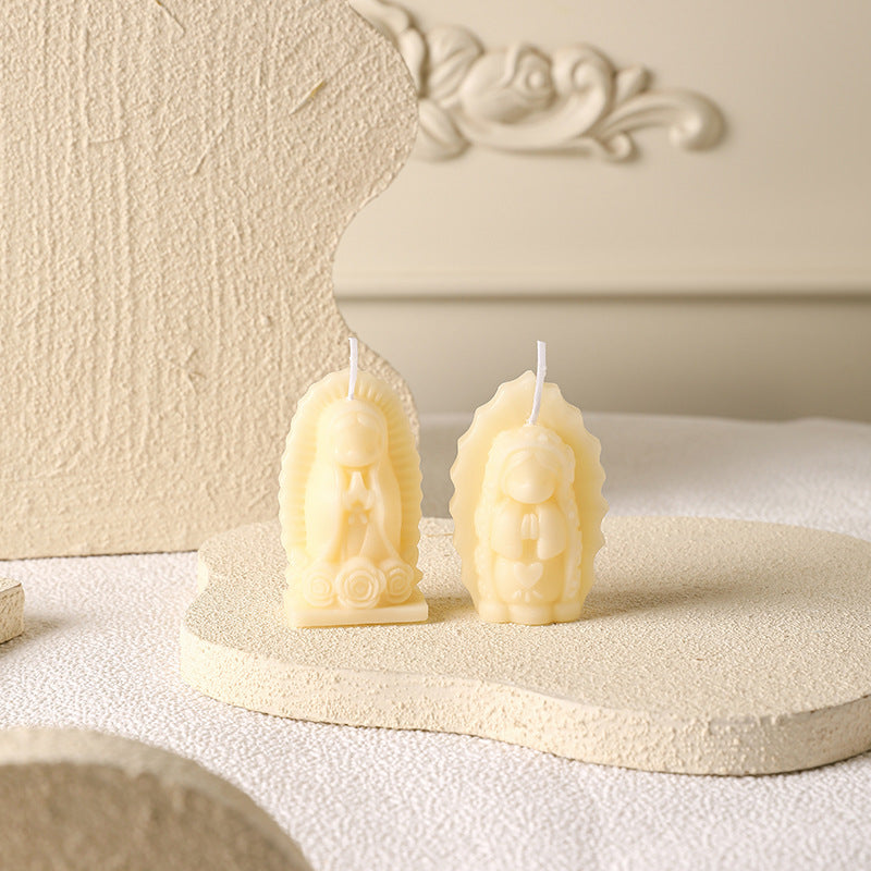 Handcrafted scented candle made from soy blend
