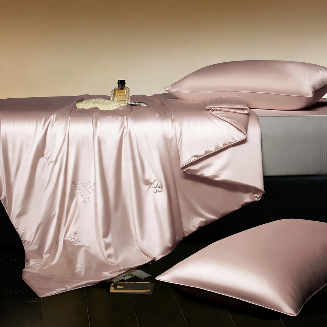 Light silk blanket with cooling effect, 100% silk