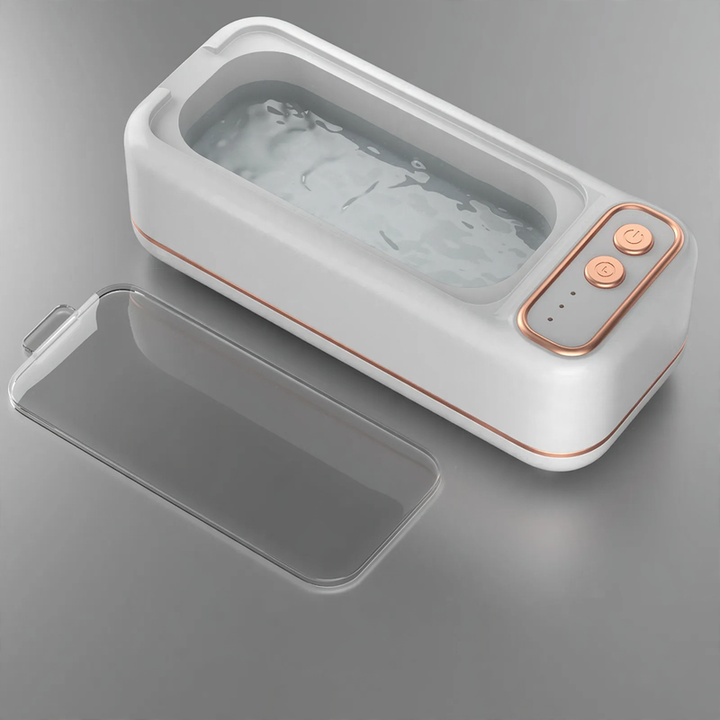 Ultrasonic cleaning device for glasses and jewelry