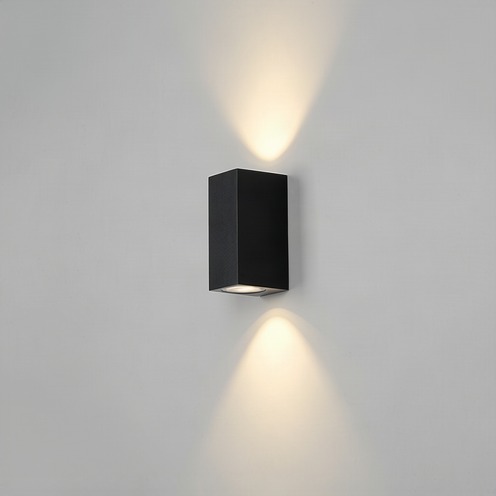 LED wall light, dimmable, with touch control
