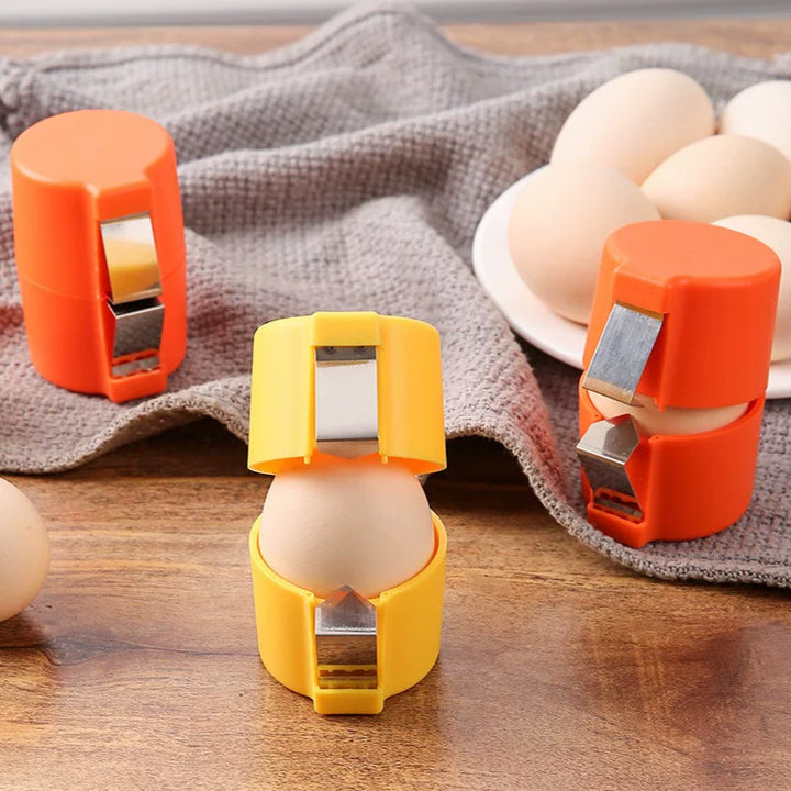 Egg peeler for peeling and separating