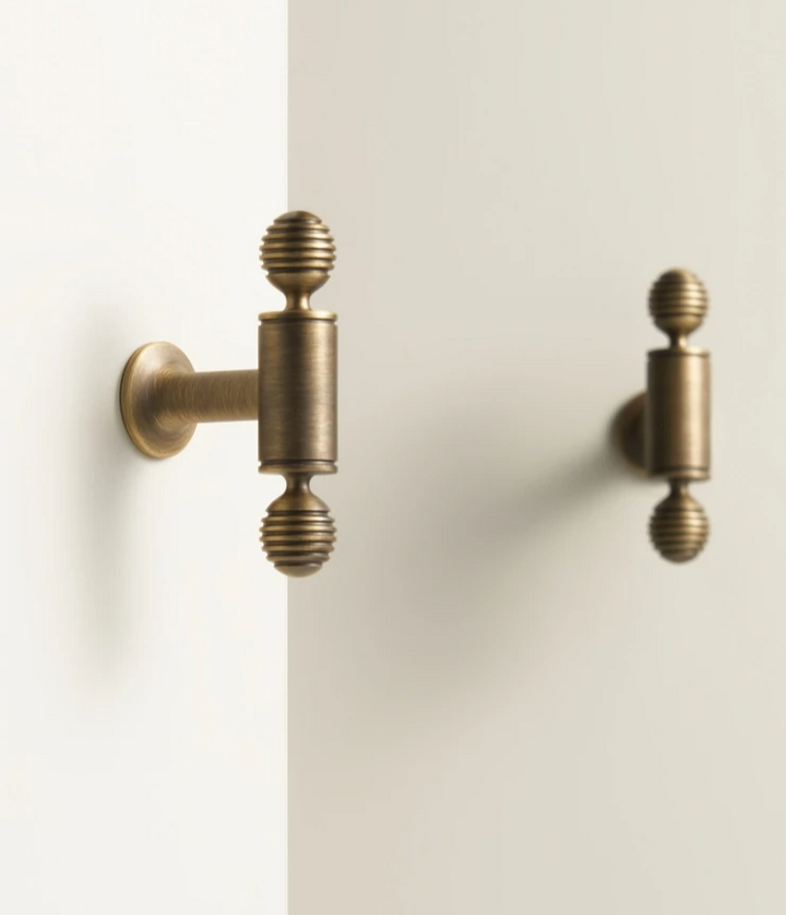 BrassElegance Solid Brass Antique T-Griff Bowlift
