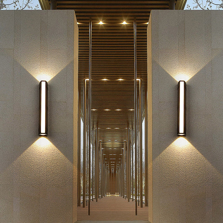BowLift | Elegant Aluminium Outdoor Wall Light | Waterproof
