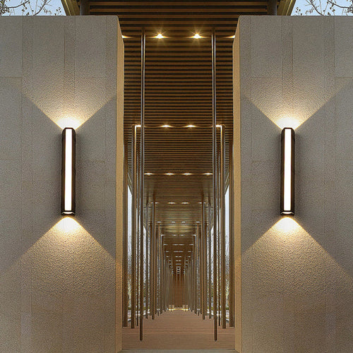 BowLift | Elegant Aluminium Outdoor Wall Light | Waterproof