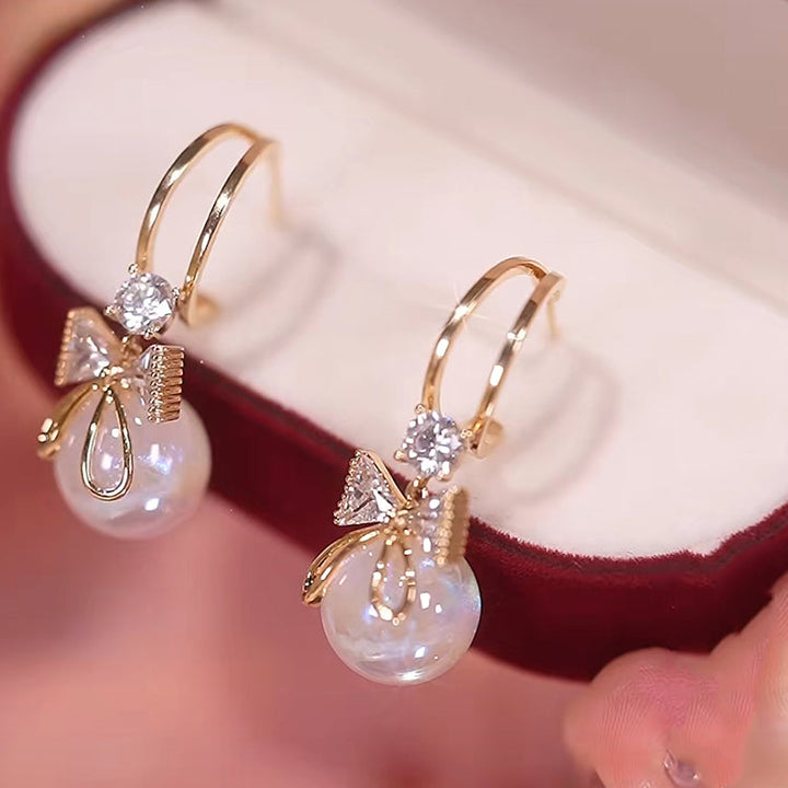 BowLift | Bow Pearl Earrings