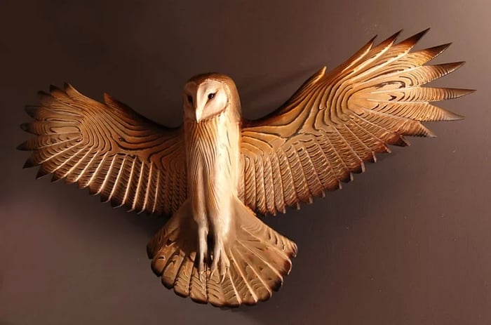BowLift | Wooden Wall Decoration – Owl “Majestic”