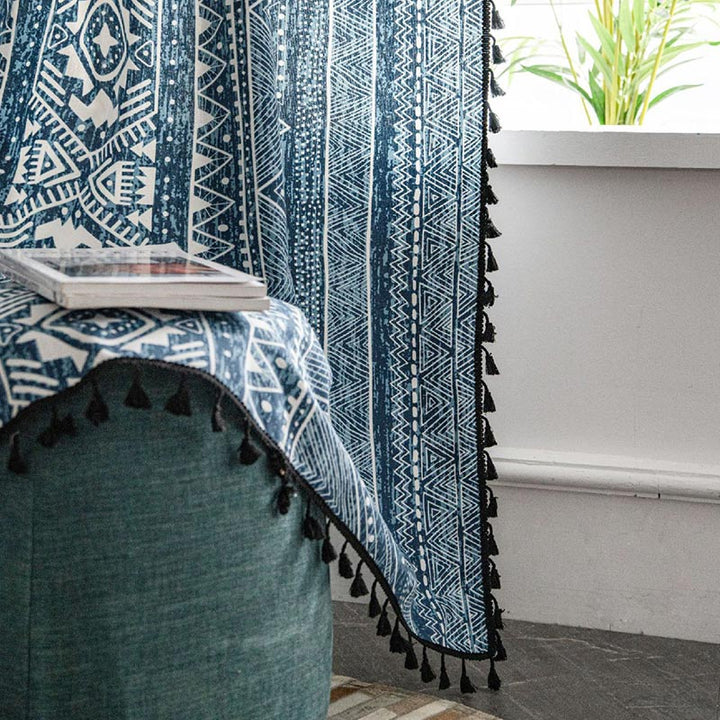 BowLift | Blue geometric pattern light-filtering curtain