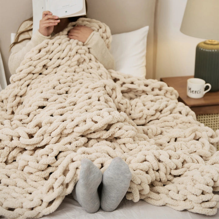 BowLift | Cozy Chenille Chunky Knit Blanket Throw