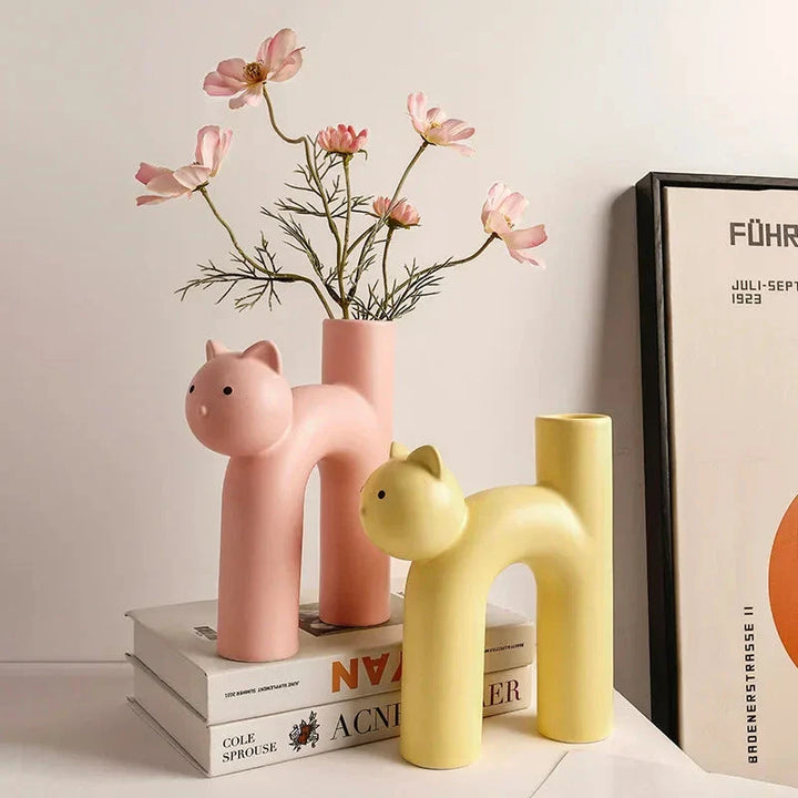 BowLift | Matte Kitten Flower Vase
