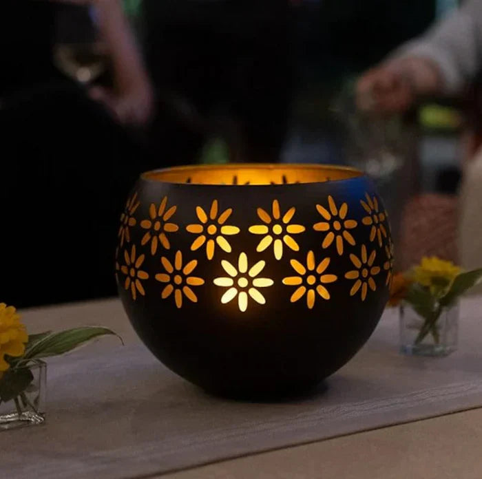 BowLift | FloraGlow - Flower Pattern Candle Holder