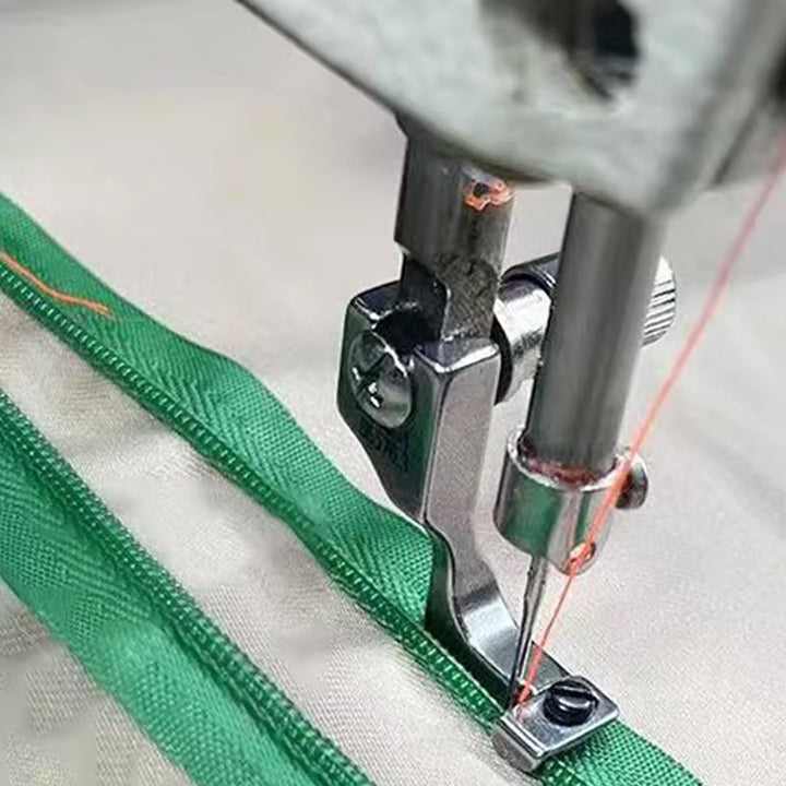BowLift | Adjustable invisible zipper guide foot for sewing machine