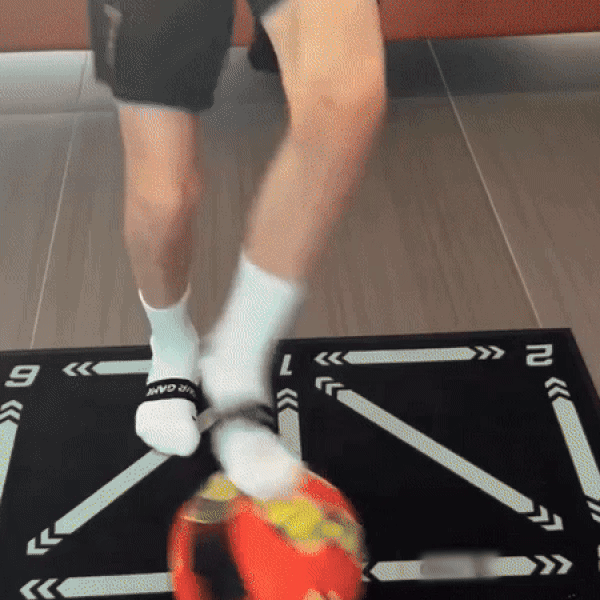 BowLift | Football Skills Mat - ProPitch
