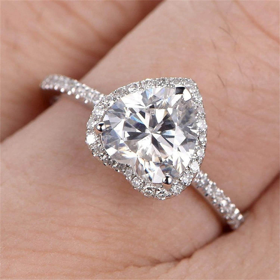 BowLift | Heart Zirconia Ring