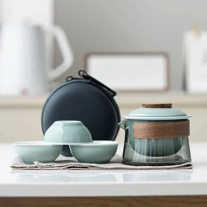 BowLift | Portable Travel Tea Set with Teapot and Cups