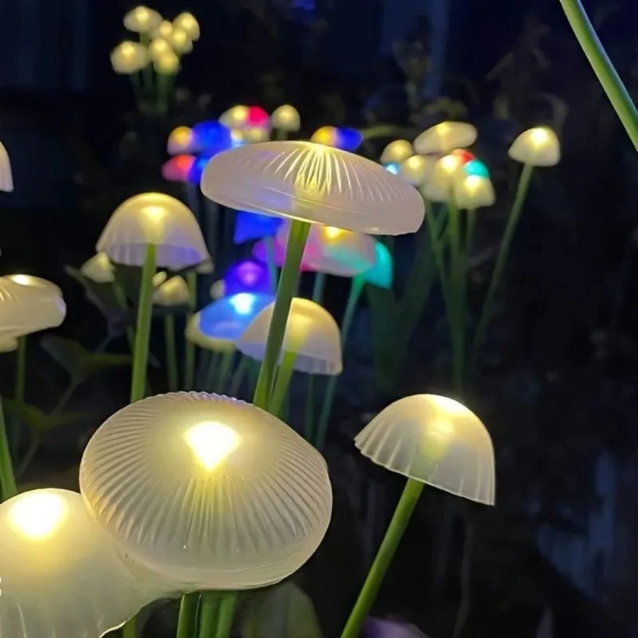 BowLift | Solar Swaying Mushroom Garden Decor Lights