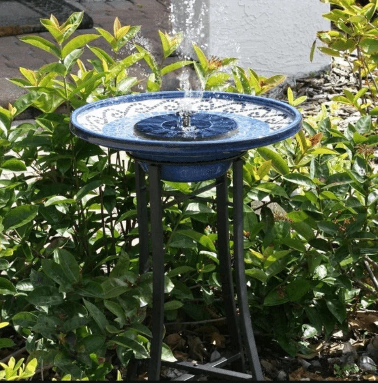 BowLift | LED Solar Energy Fountain