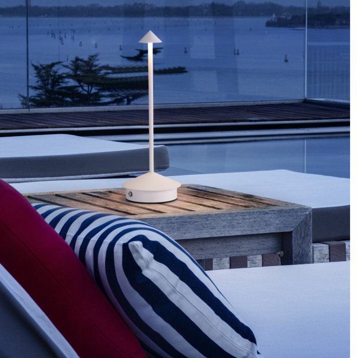 ZenLume | Minimalistic waterproof and dimmable wireless LED table lamp Bowlift