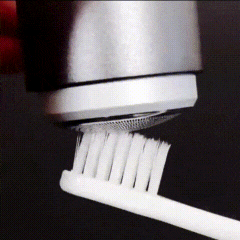 BowLift | LuxuraShave Elite Razor | The perfect combination of precision and comfort