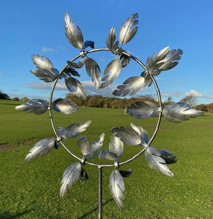 BowLift | Kinetic metal windmill spinner for the garden