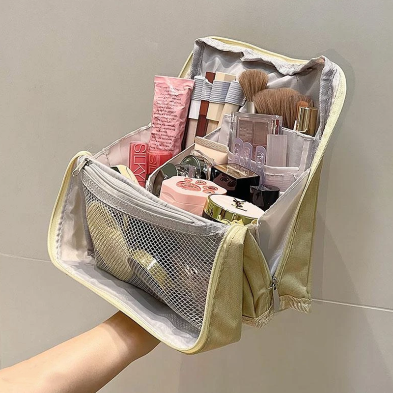 BowLift | Ultimate Travel Make-Up Bag