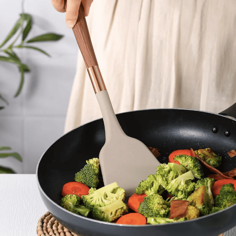 BowLift | Kitchen tools made of Food-Safe Silicone with Wooden Handle - KitchenElegance