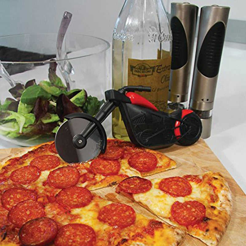 BowLift | Luxe Pizza Cutter in Motorcycle Style - MotoSlice