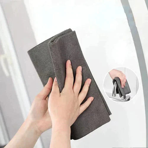 BowLift | Magical Cleaning Cloth - ClearMagic