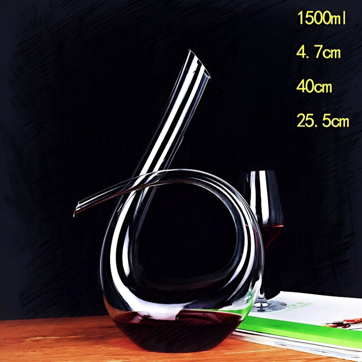 Crystal wine decanter in snail shape – Lead-free for wine or cognac | Decorative for home & bar | Bowlift