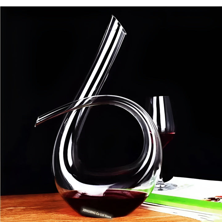 Crystal wine decanter in snail shape – Lead-free for wine or cognac | Decorative for home & bar | Bowlift