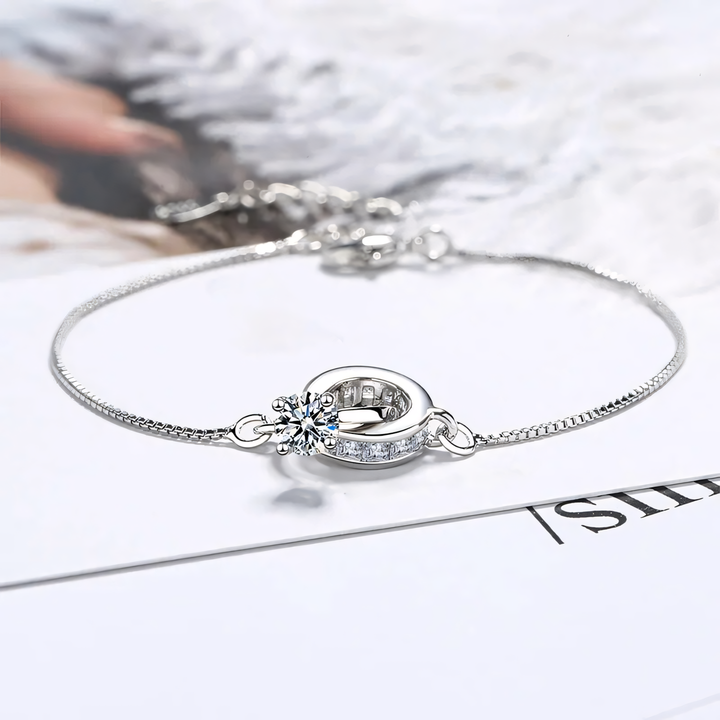 BowLift | Dainty Forever Linked Diamond Bracelet