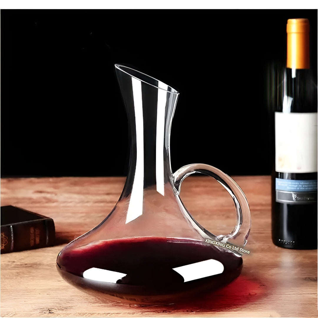 Crystal wine decanter in snail shape – Lead-free for wine or cognac | Decorative for home & bar | Bowlift