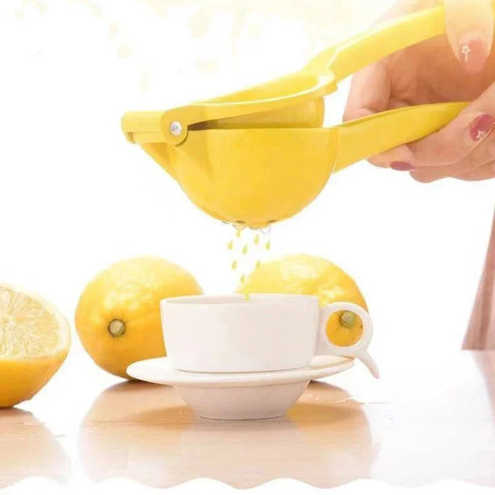 BowLift | Manual Citrus Press made of Aluminum - CitrusPress